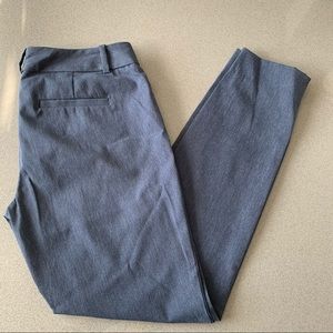 The Limited exact stretch pants size 4